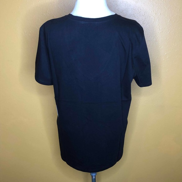 Solid Black Neutral Shirt Quality V-Neck T-Shirt New - Picture 2 of 2